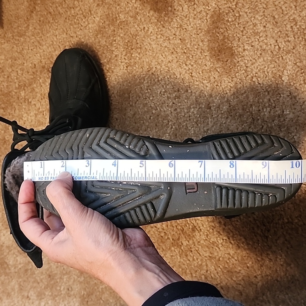 UGG Cecile Waterproof Boots - Picture 12 of 12